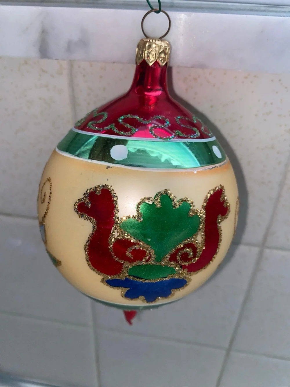 VTG  Smithsonian Golden Arabesque Glass Christmas Ornament‎